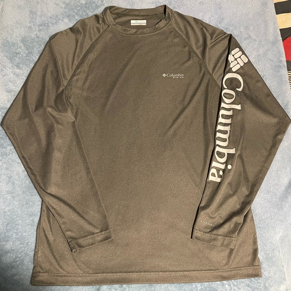 Columbia PFG Omni Shade Gray Long Sleeved Men's Crewneck Shirt (Size - M)